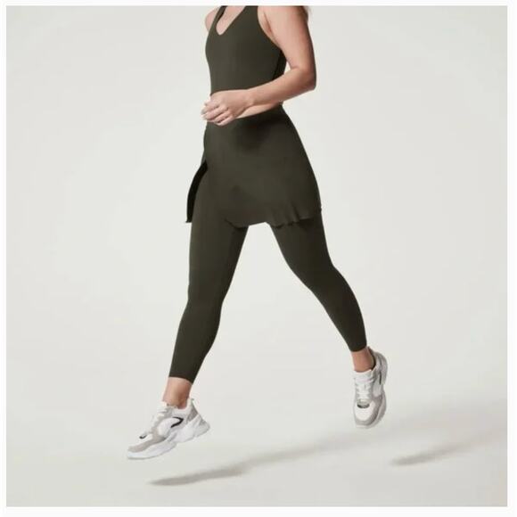 SPANX Booty Boost Skirt Around 7/8 Leggings Size Medium Olive Green Workout - Picture 1 of 14